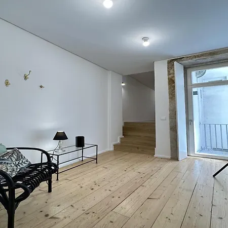 Apartment Charming 1-bedroom In Porto