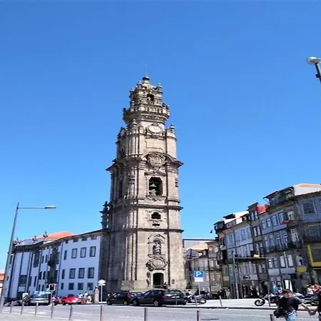 Charming 1-bedroom In Apartment *
